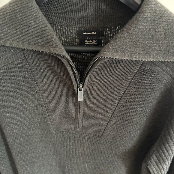 Massimo Dutti Sweater - Size Small - Excellent Condition - Dark Gray - Picture 3 of 5